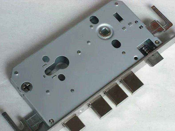 清江浦24小时上门开锁公司